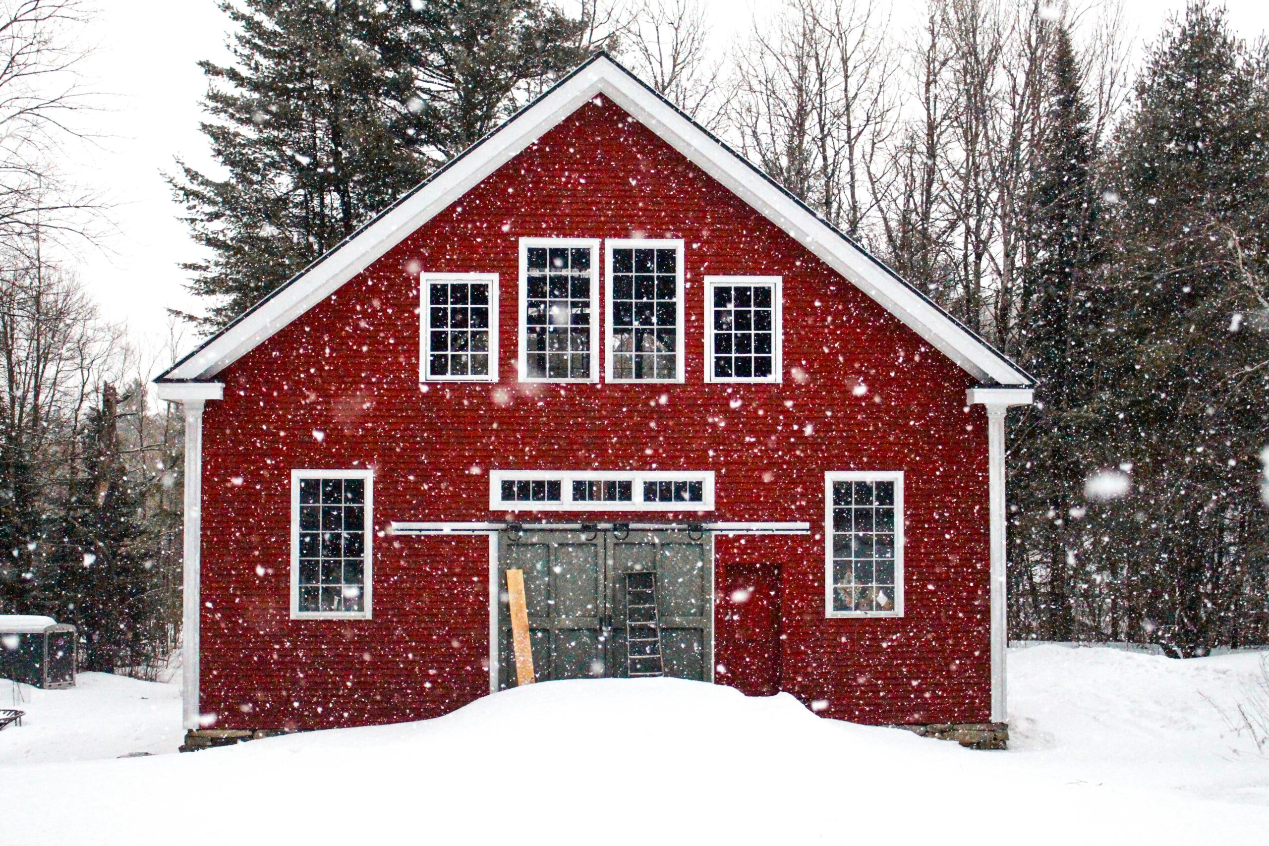 Which Is Better: Steel Building or Pole Barn?