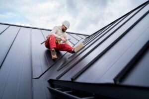Blog 11 Metal Roofing vs. Asphalt Shingles costs